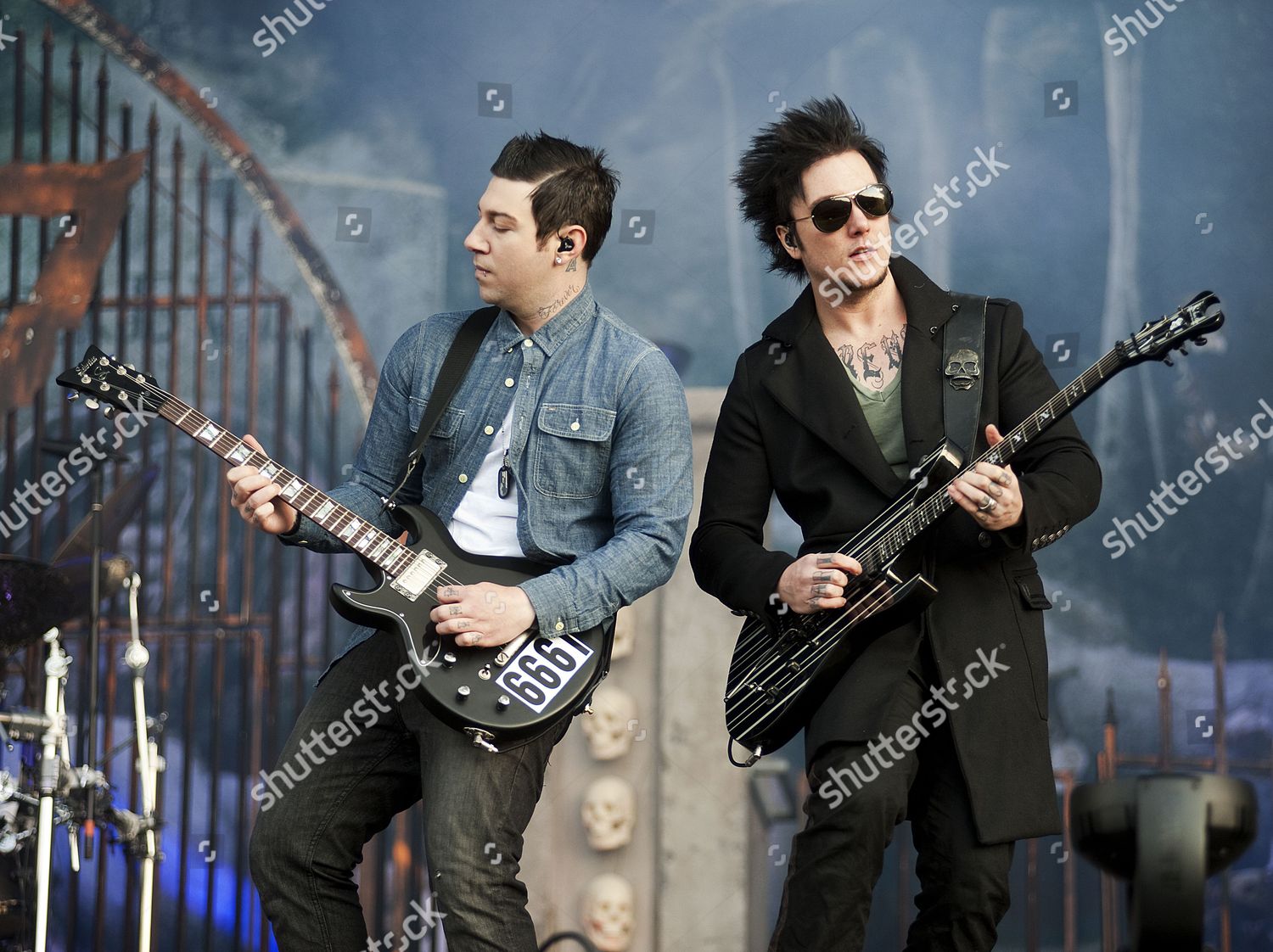 Detail Synyster Gates And Zacky Vengeance Wallpaper Nomer 38