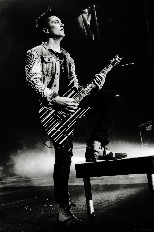 Detail Synyster Gates Hd Nomer 24