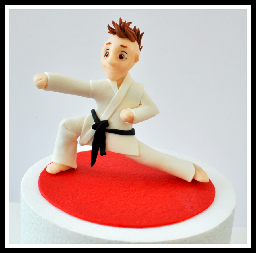 Detail Taekwondo Black Belt Cake Nomer 30