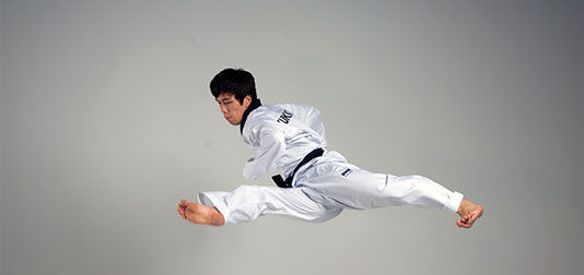 Taekwondo Scissor Kick - KibrisPDR