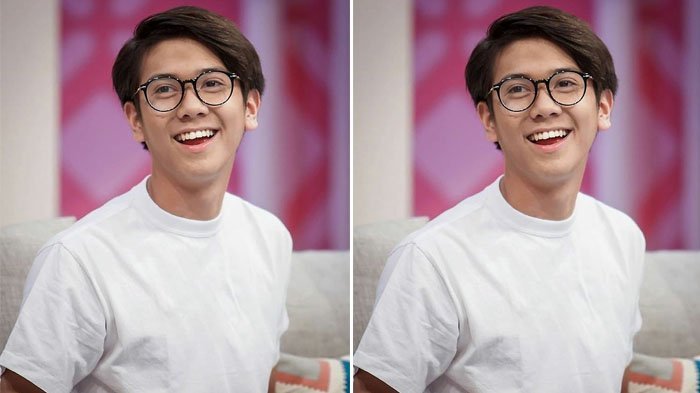 Detail Tanda Tangan Iqbaal Dhiafakhri Ramadhan Nomer 19