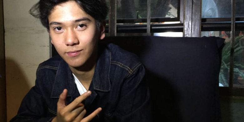 Detail Tanda Tangan Iqbaal Dhiafakhri Ramadhan Nomer 46