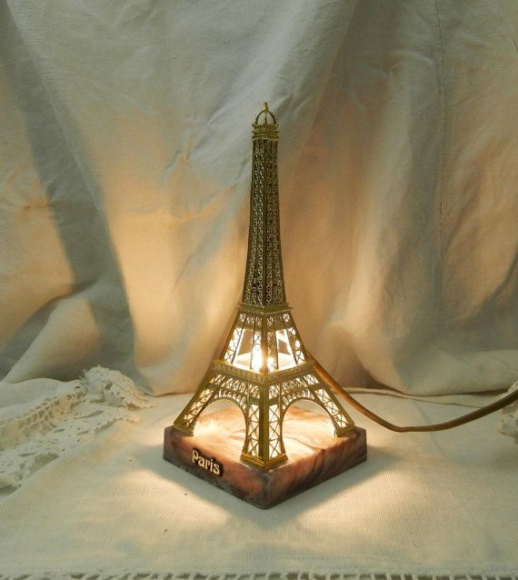 Detail Target Eiffel Tower Lamp Nomer 31