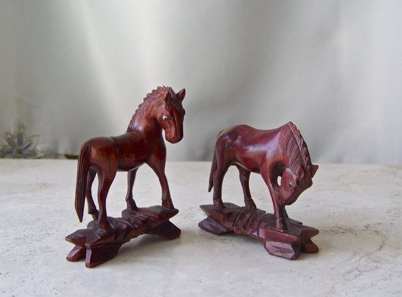 Detail Tarkov Horse Figurine Nomer 38