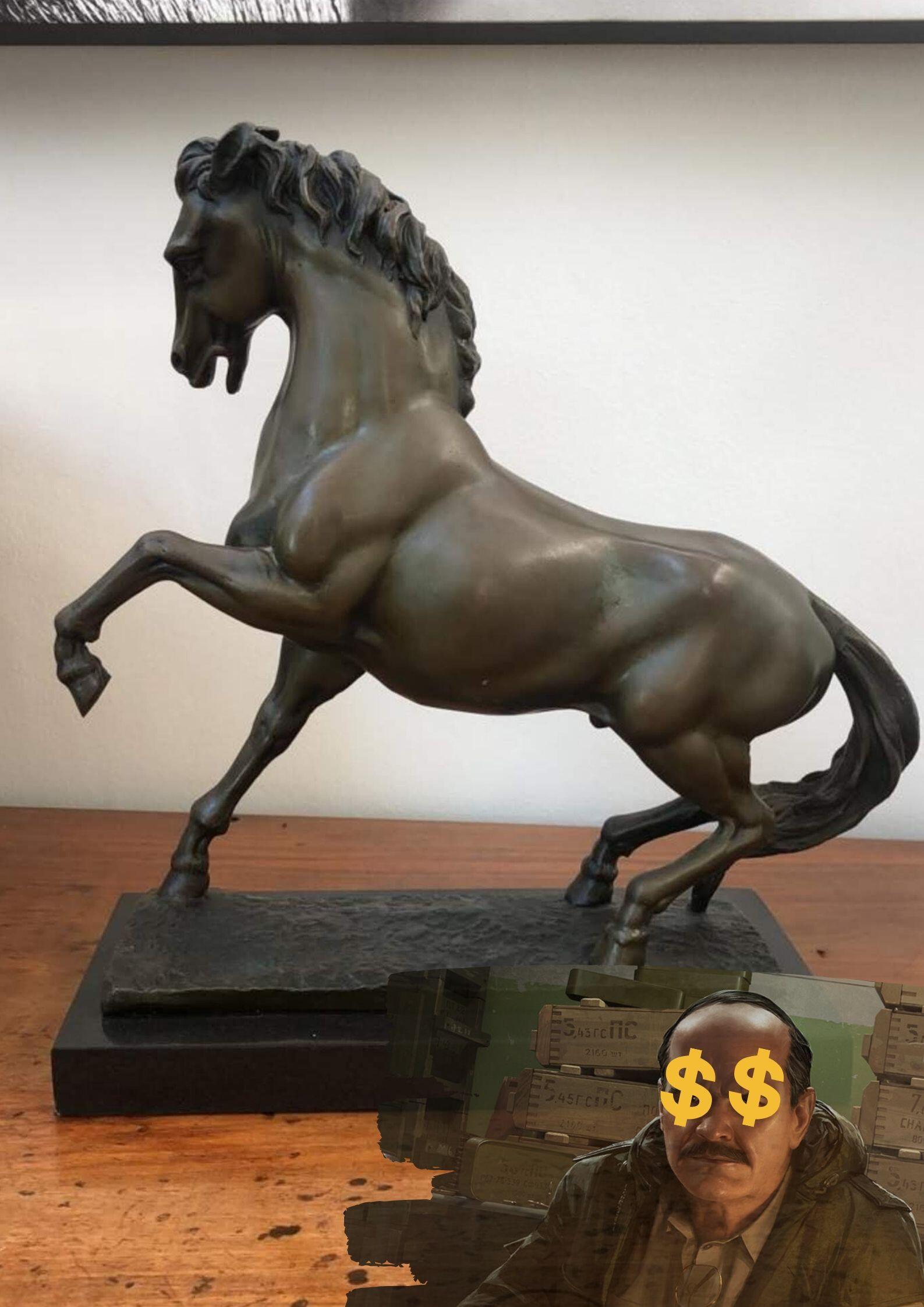 Detail Tarkov Horse Figurine Nomer 8