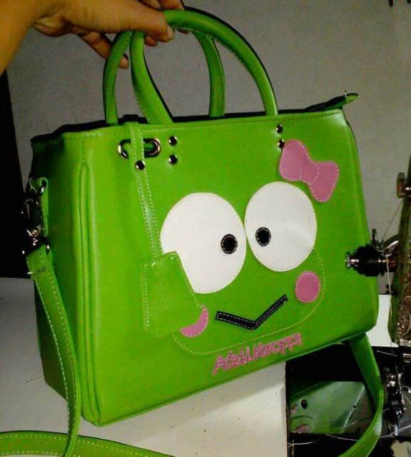 Detail Tas Keroppi Nomer 53