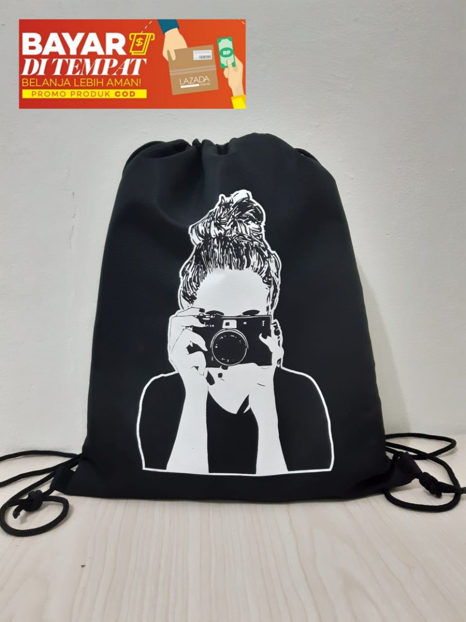 Detail Tas Serut Hitam Bergambar Nomer 28