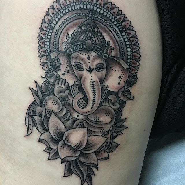 Detail Tato Ganesha Di Lengan Nomer 10