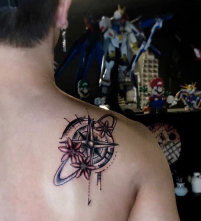 Detail Tato Kompas Di Lengan Nomer 24