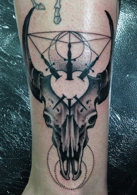 Detail Taurus Skull Tattoos Nomer 11