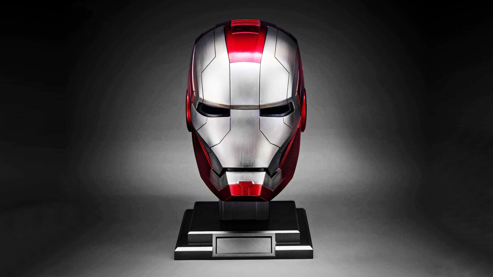 Detail Taurus Studio Iron Man Helmet Nomer 22