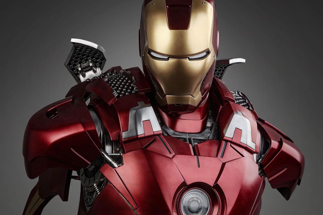 Detail Taurus Studio Iron Man Helmet Nomer 23