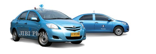 Detail Taxi Blue Bird Gratis Nomer 42