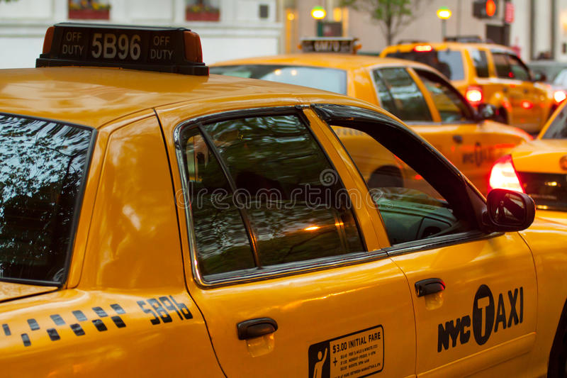 Detail Taxi Images Free Nomer 37