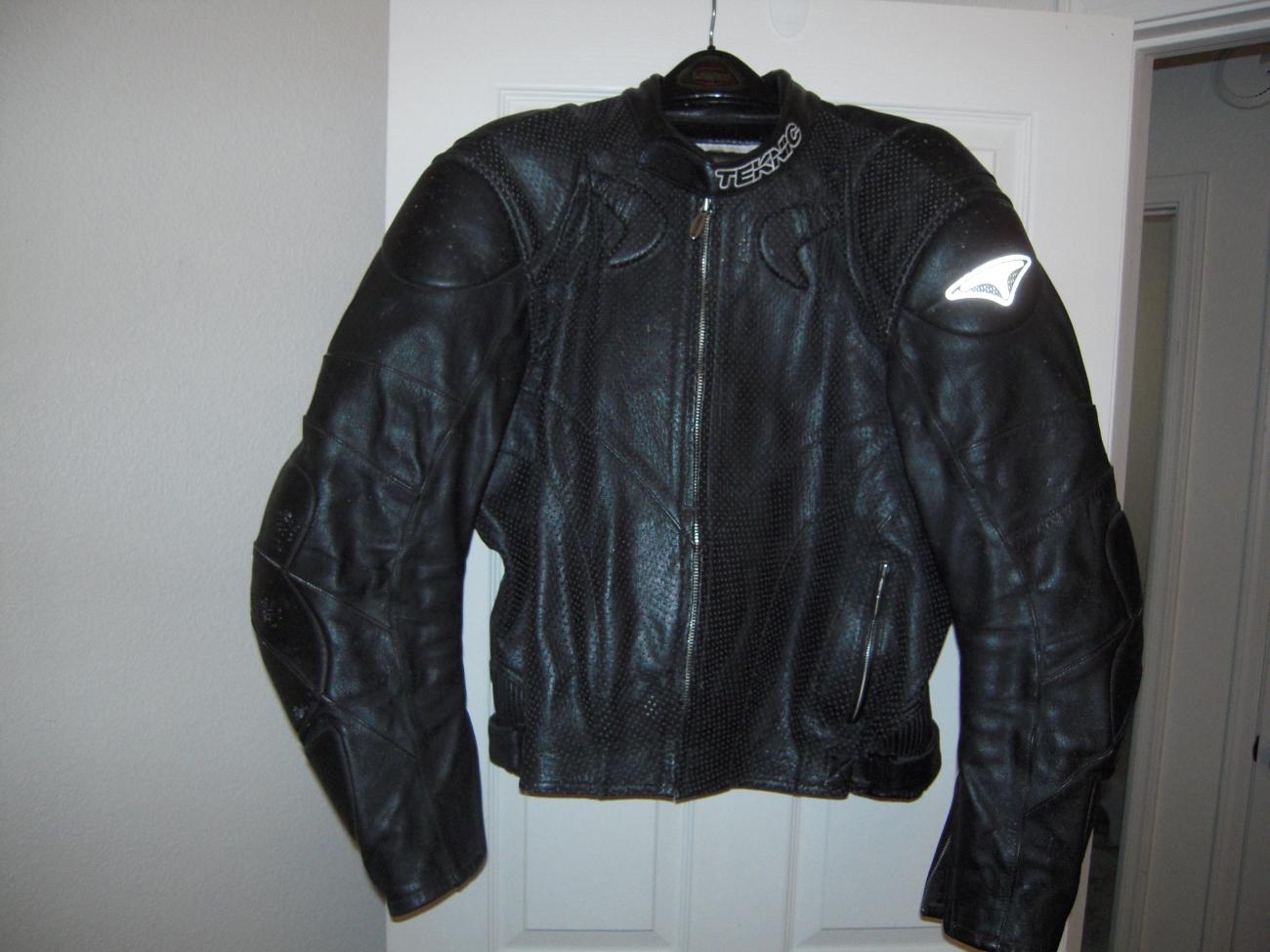Detail Technic Leather Jacket Nomer 30