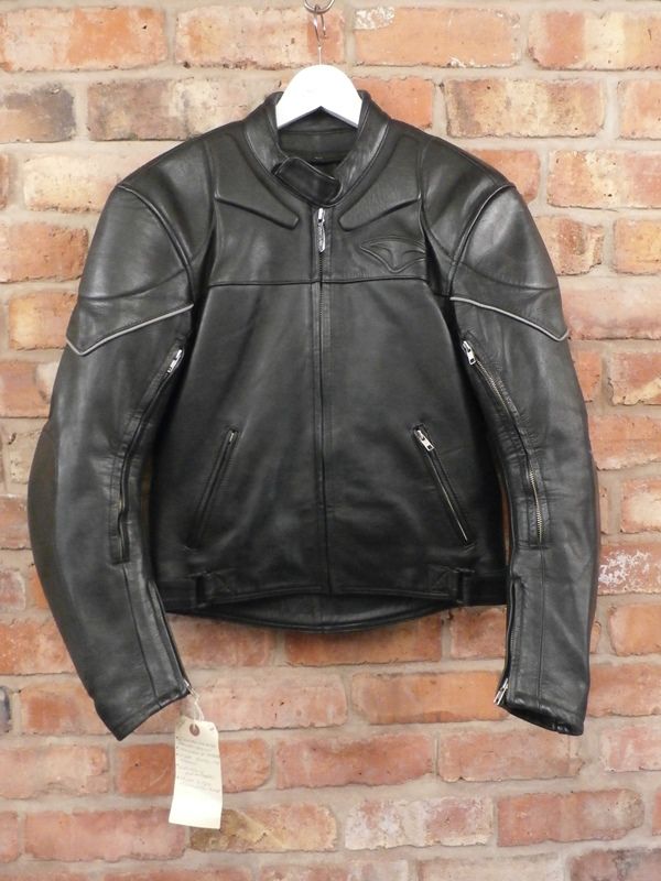 Detail Technic Leather Jacket Nomer 7