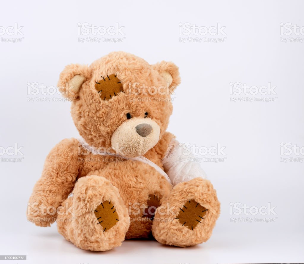 Detail Teddy Bear With Bandage Nomer 41