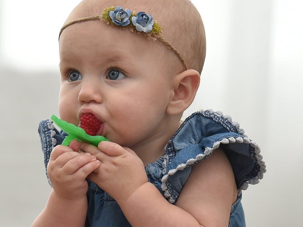 Detail Teeth Pacifier Amazon Nomer 32