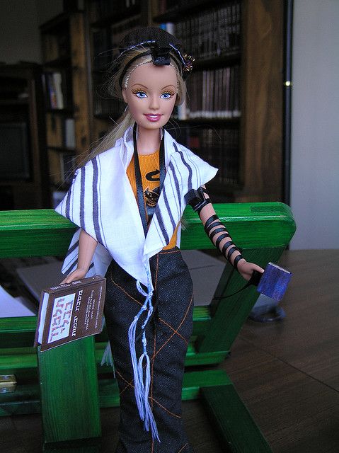 Detail Tefillin Barbie Nomer 9