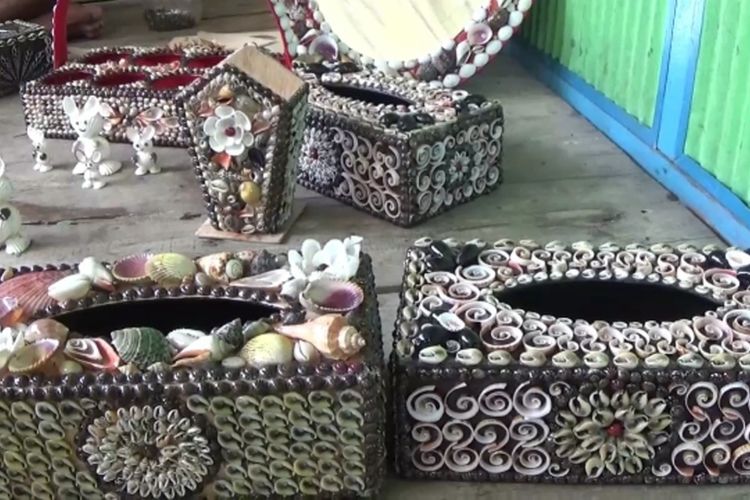 Detail Teknik Kerajinan Kulit Kerang Nomer 34