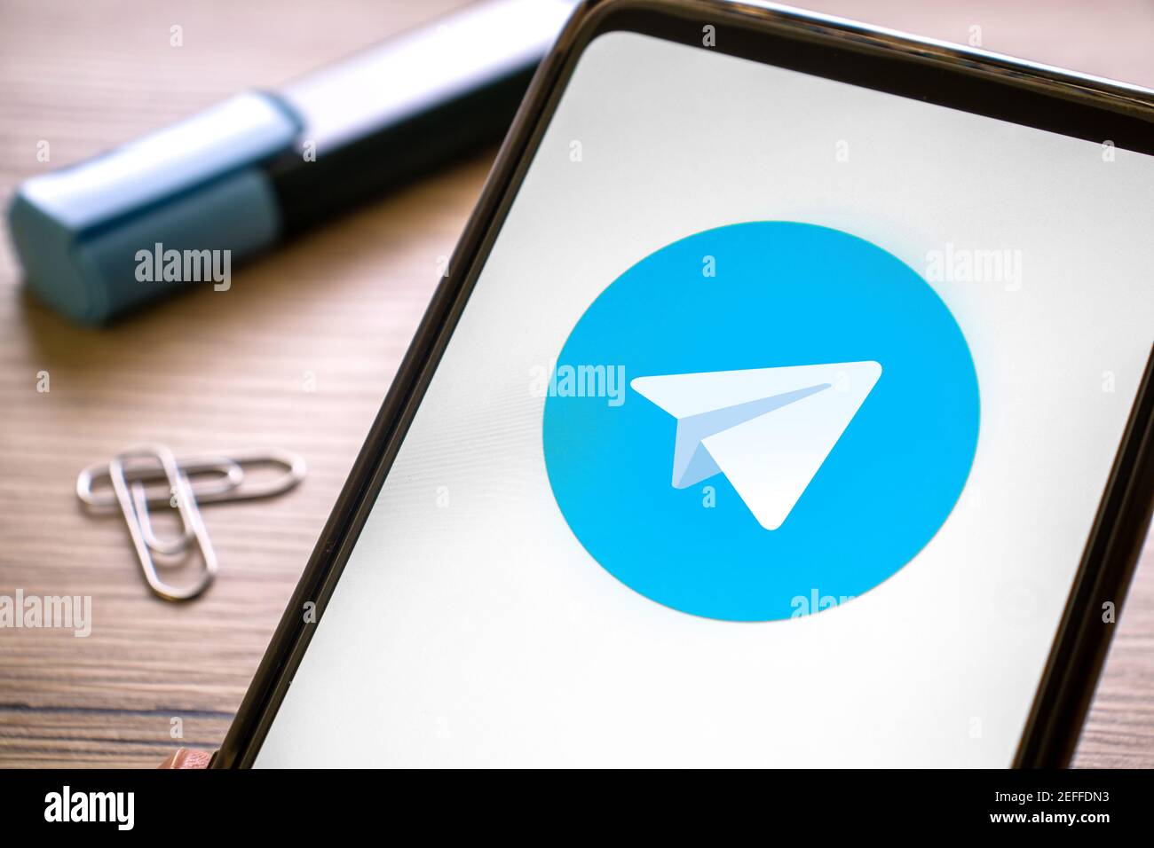 Detail Telegram App Logo Nomer 51