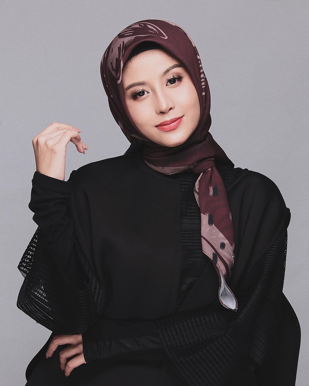 Detail Tema Foto Studio Hijab Nomer 14