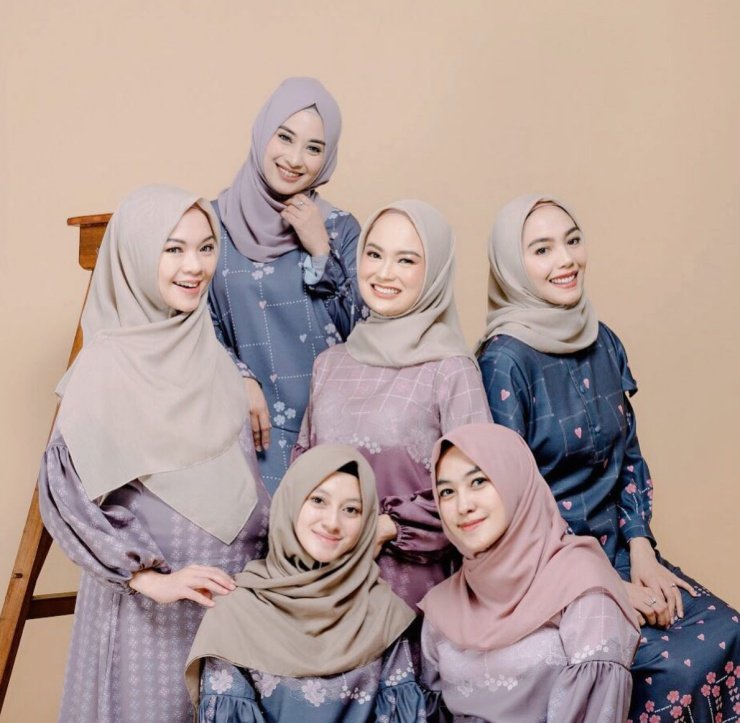 Detail Tema Foto Studio Hijab Nomer 30