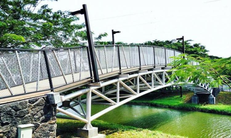 Detail Tempat Foto Keren Di Bekasi Nomer 7