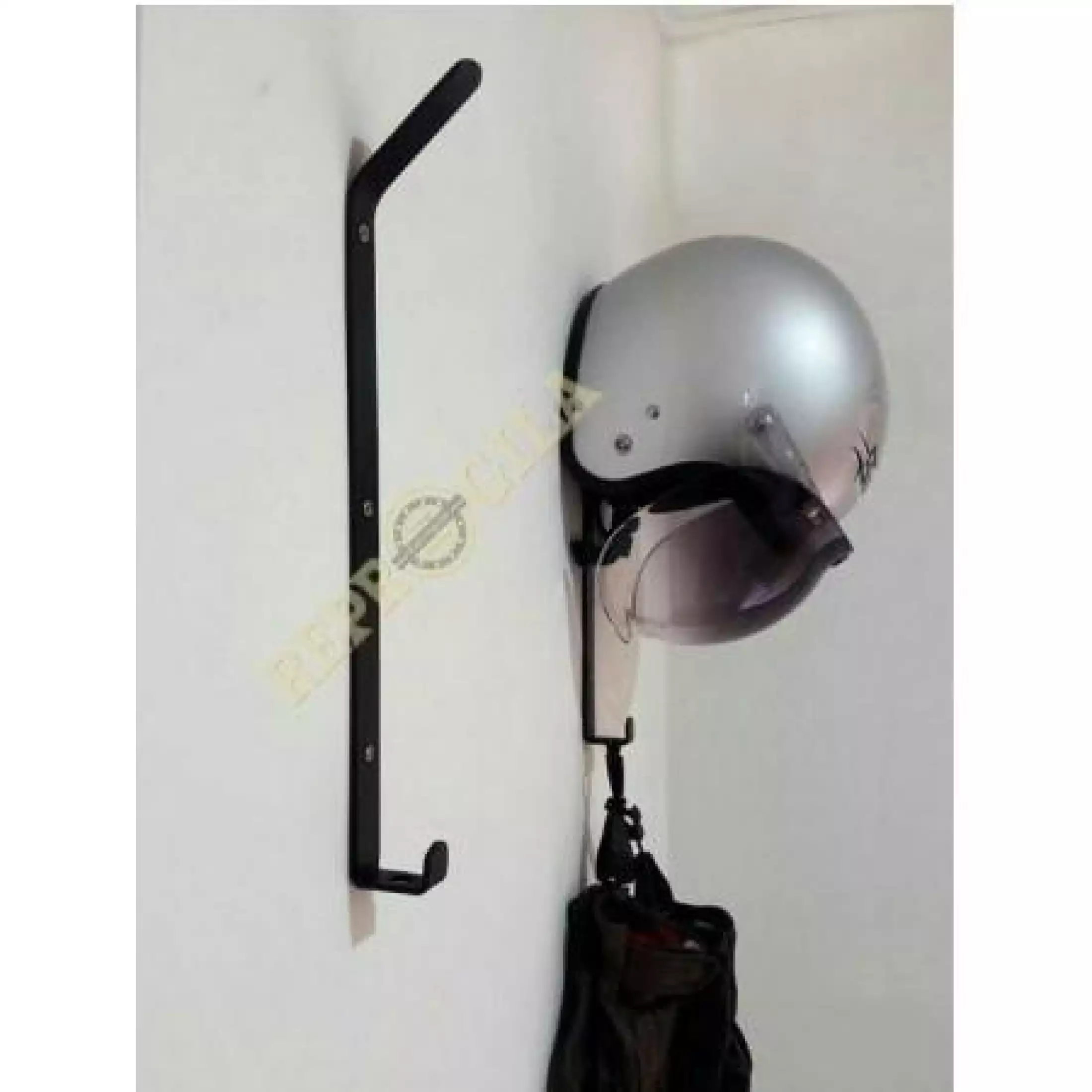 Detail Tempat Helm Di Rumah Nomer 3
