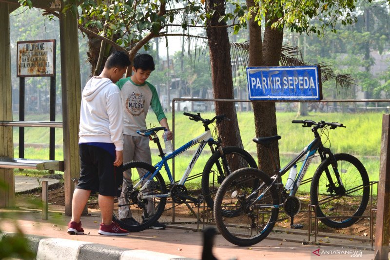 Detail Tempat Parkir Sepeda Nomer 23