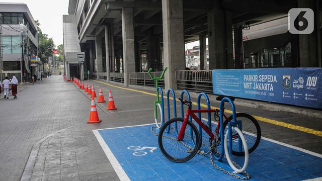 Detail Tempat Parkir Sepeda Nomer 42