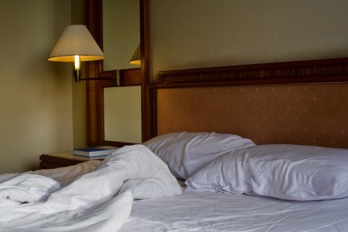 Detail Tempat Tidur Di Hotel Nomer 8