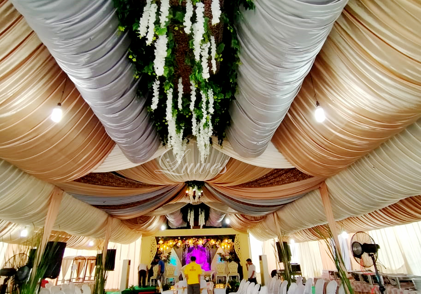 Detail Tenda Pernikahan Mewah Di Rumah Nomer 16