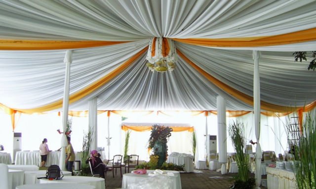 Detail Tenda Pernikahan Mewah Di Rumah Nomer 40