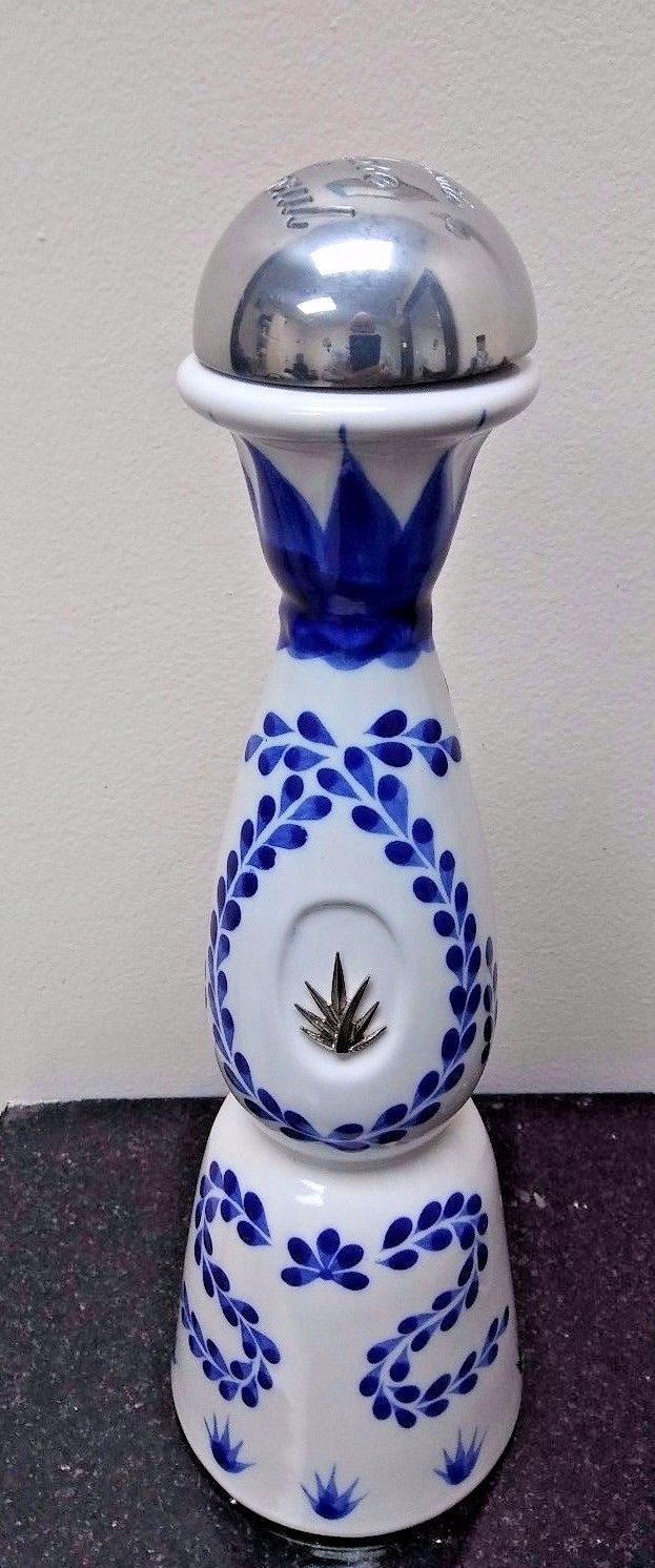 Detail Tequila Bottle Vase Nomer 25
