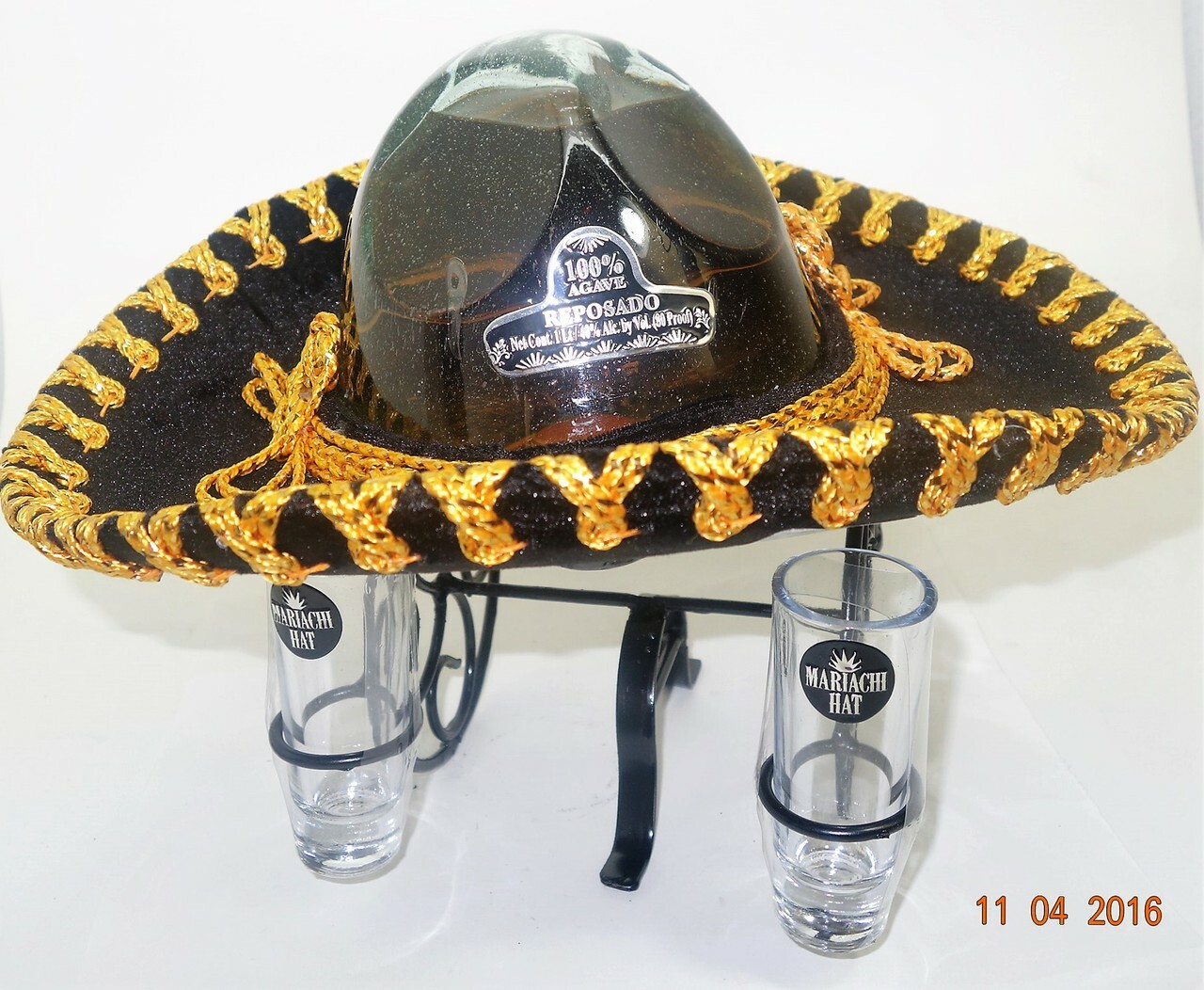 Detail Tequila Cowboy Hat Bottle Nomer 20