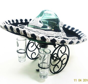 Detail Tequila Cowboy Hat Bottle Nomer 28