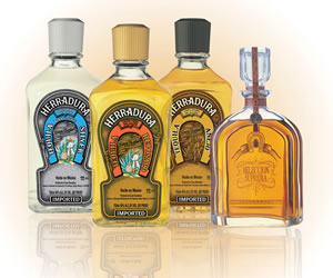 Detail Tequila With Horseshoe On Label Nomer 9