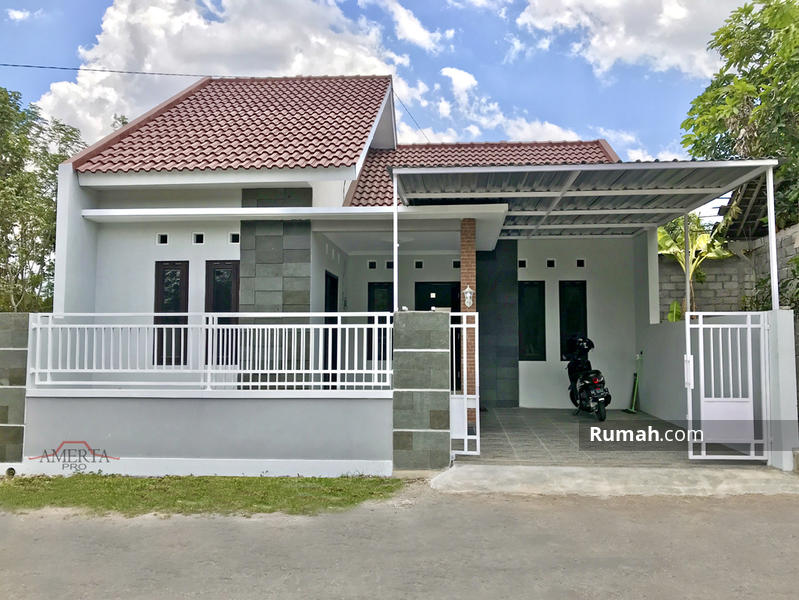 Detail Teras Rumah Impres Nomer 38