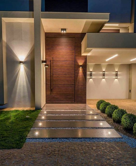 Detail Teras Rumah Modern Mewah Nomer 26