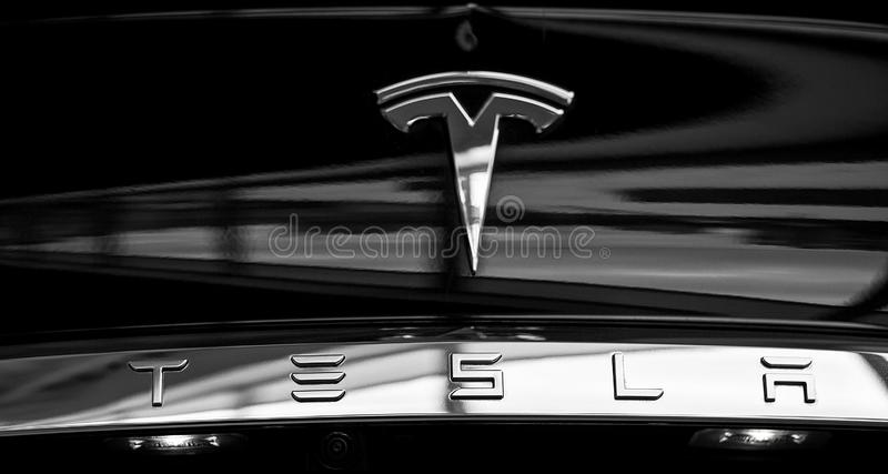 Detail Tesla Car Symbol Nomer 46
