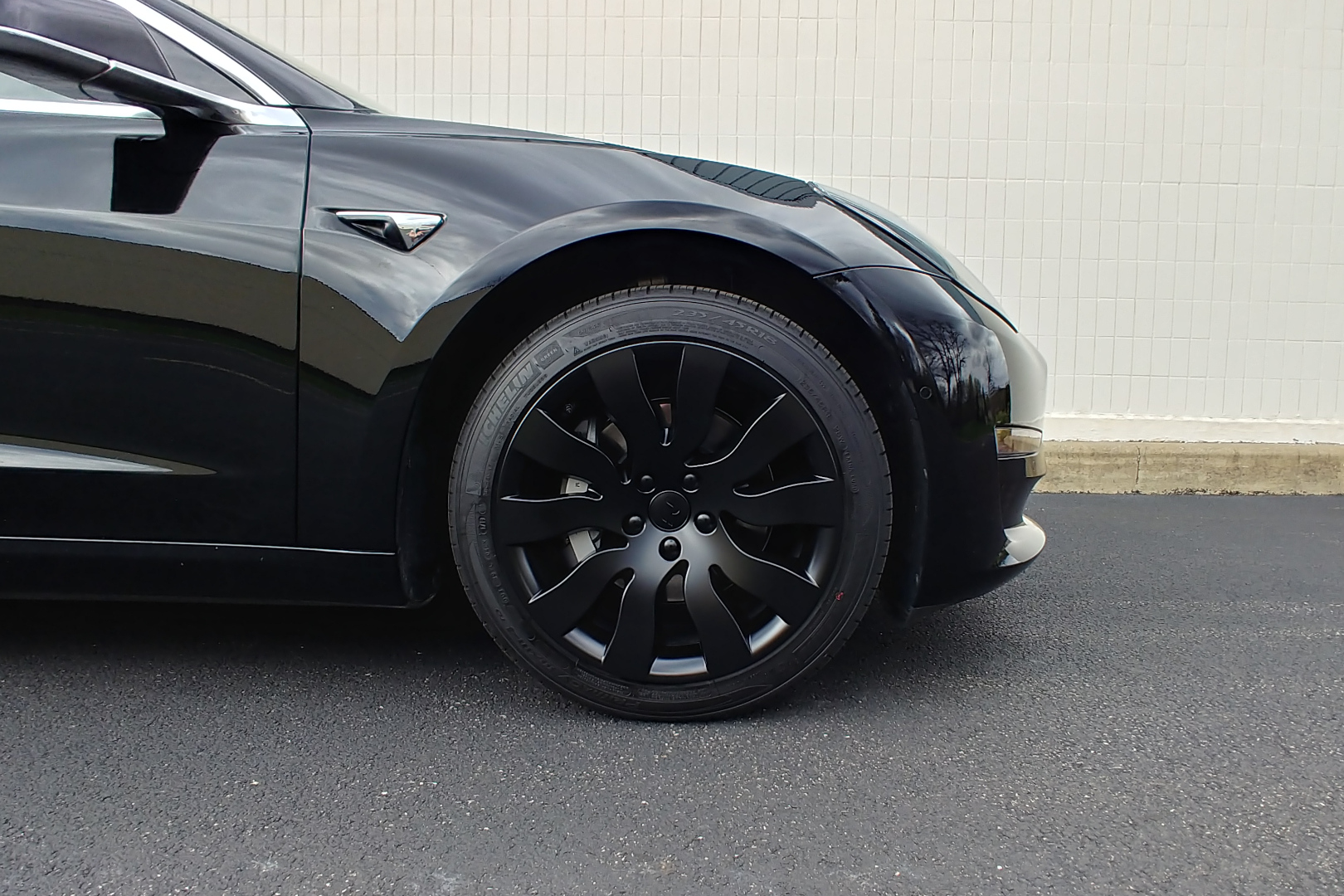 Detail Tesla Gemini Wheels Black Nomer 49