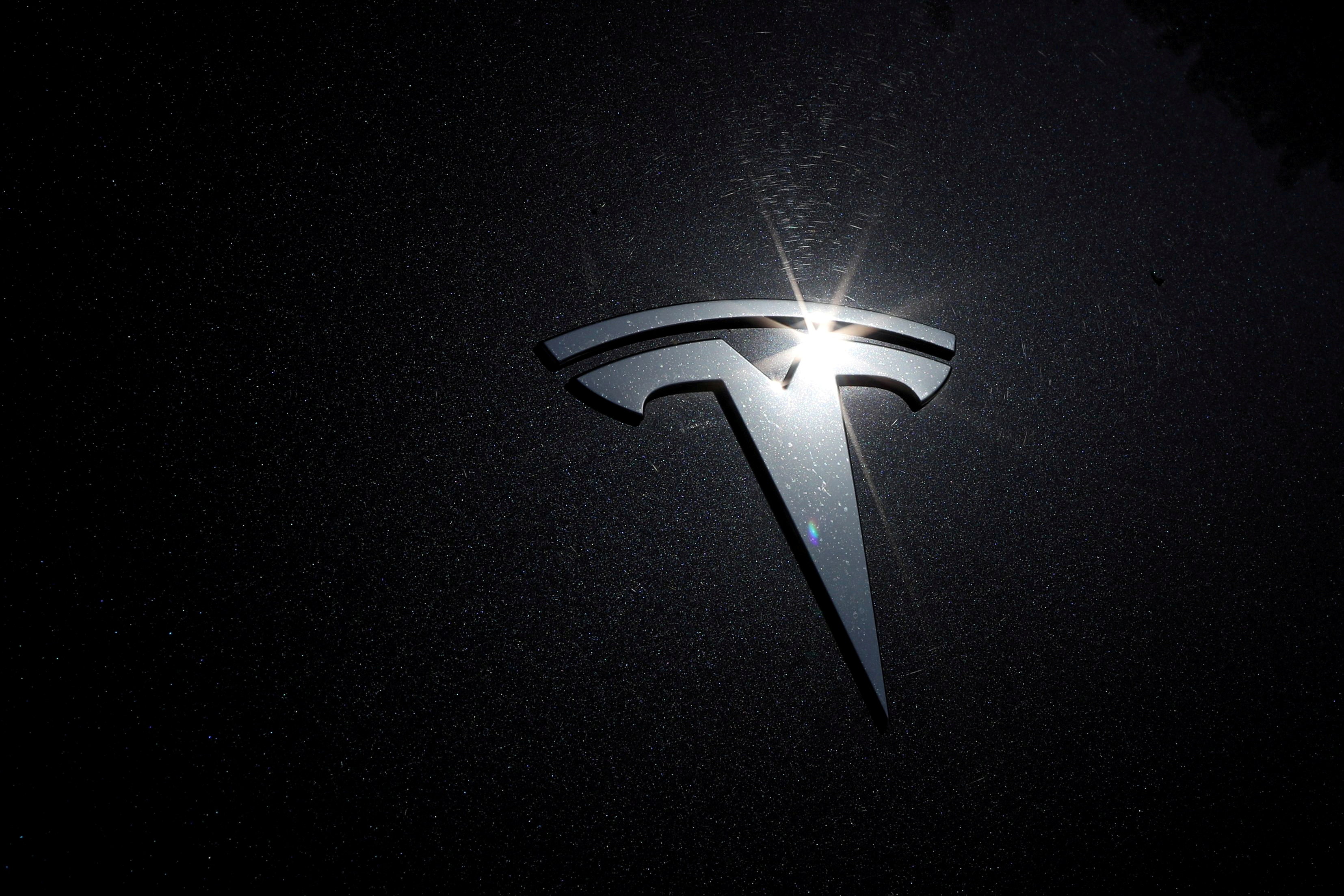 Detail Tesla Logo 2021 Nomer 15
