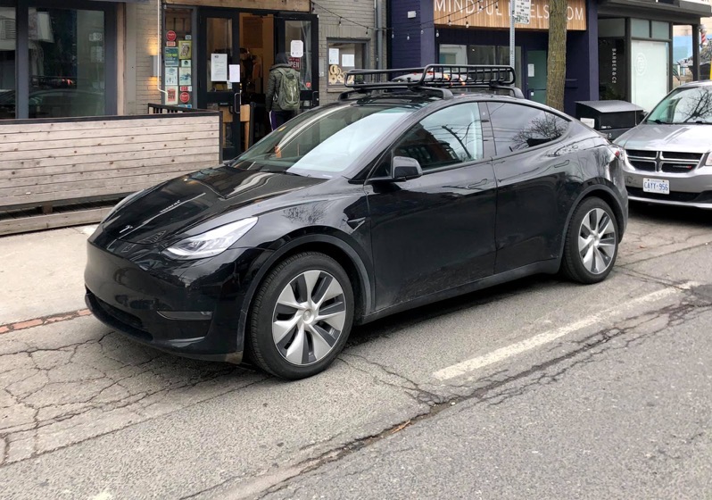 Detail Tesla Model Y White Gemini Wheels Nomer 47