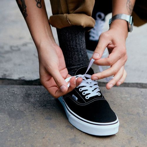 Detail The First Vans Shoes Nomer 45