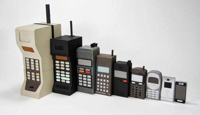 Detail The First Walkie Talkie Nomer 11