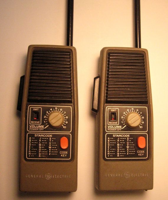 Detail The First Walkie Talkie Nomer 13
