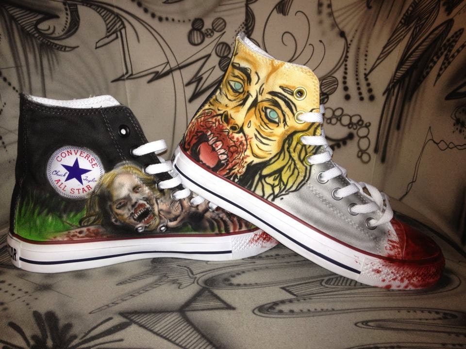 Detail The Walking Dead Shoes Converse Nomer 12