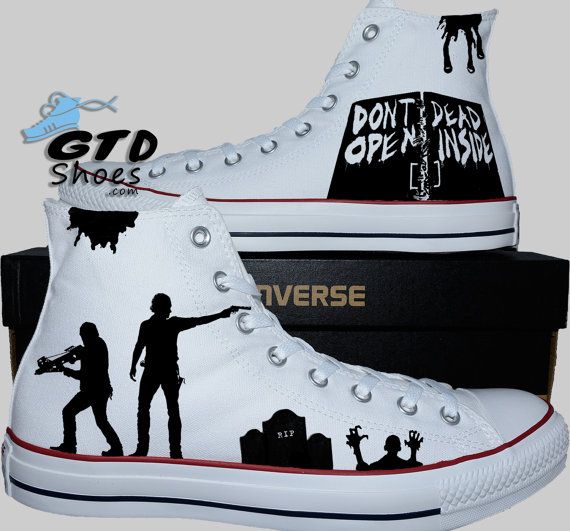 Detail The Walking Dead Shoes Converse Nomer 14