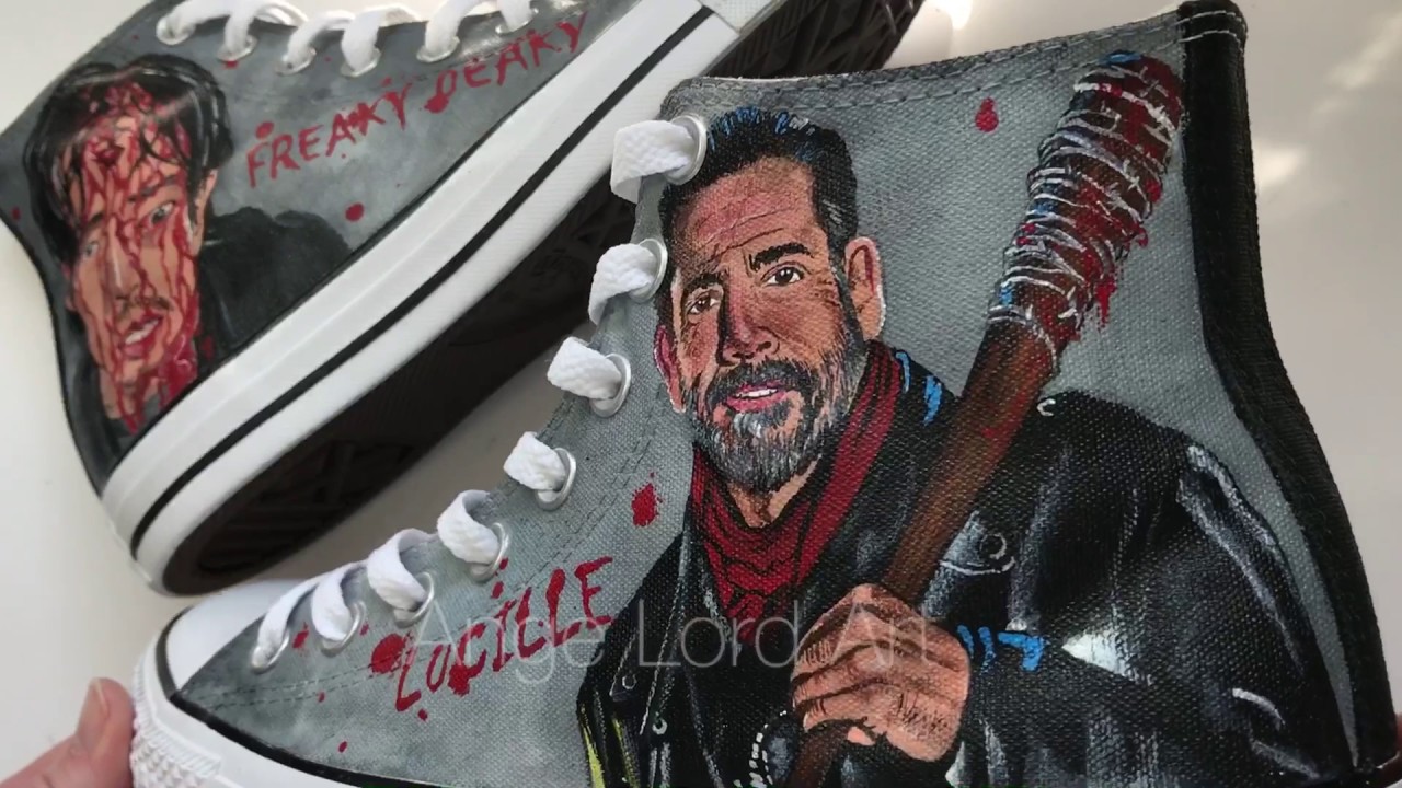 Detail The Walking Dead Shoes Converse Nomer 19